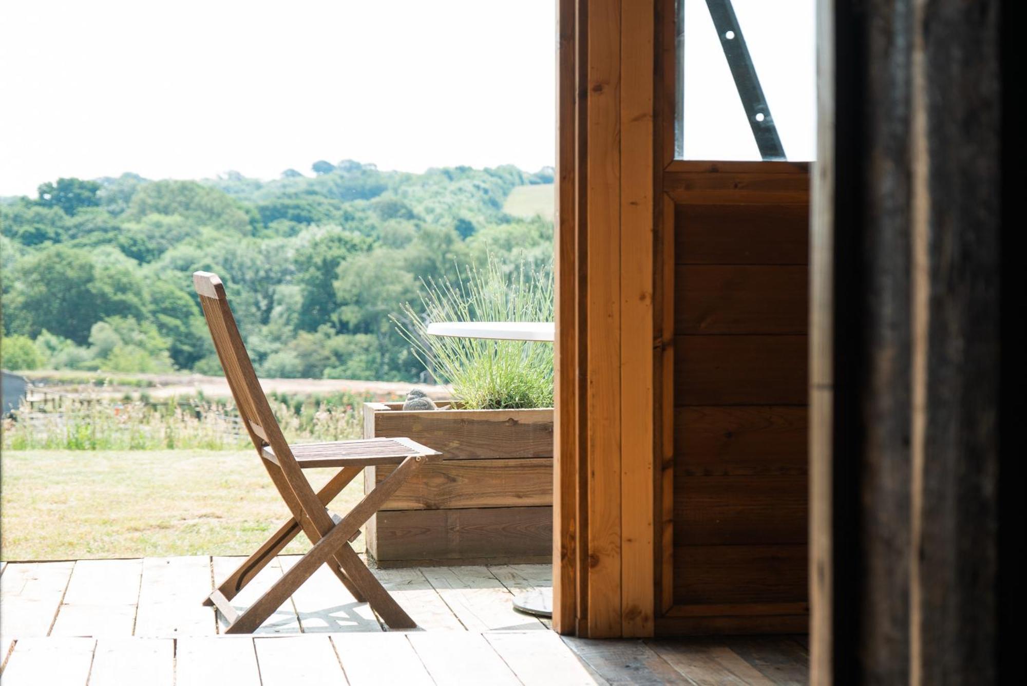 Swallowfield Glamping-Station Master Йовіл Екстер'єр фото